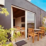 Casa * Тегисе