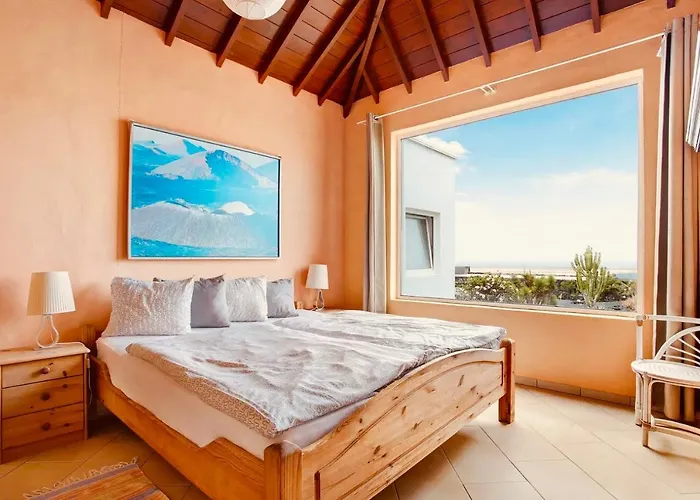 Casa *