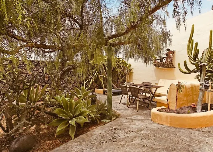 Casa * تيغيسي